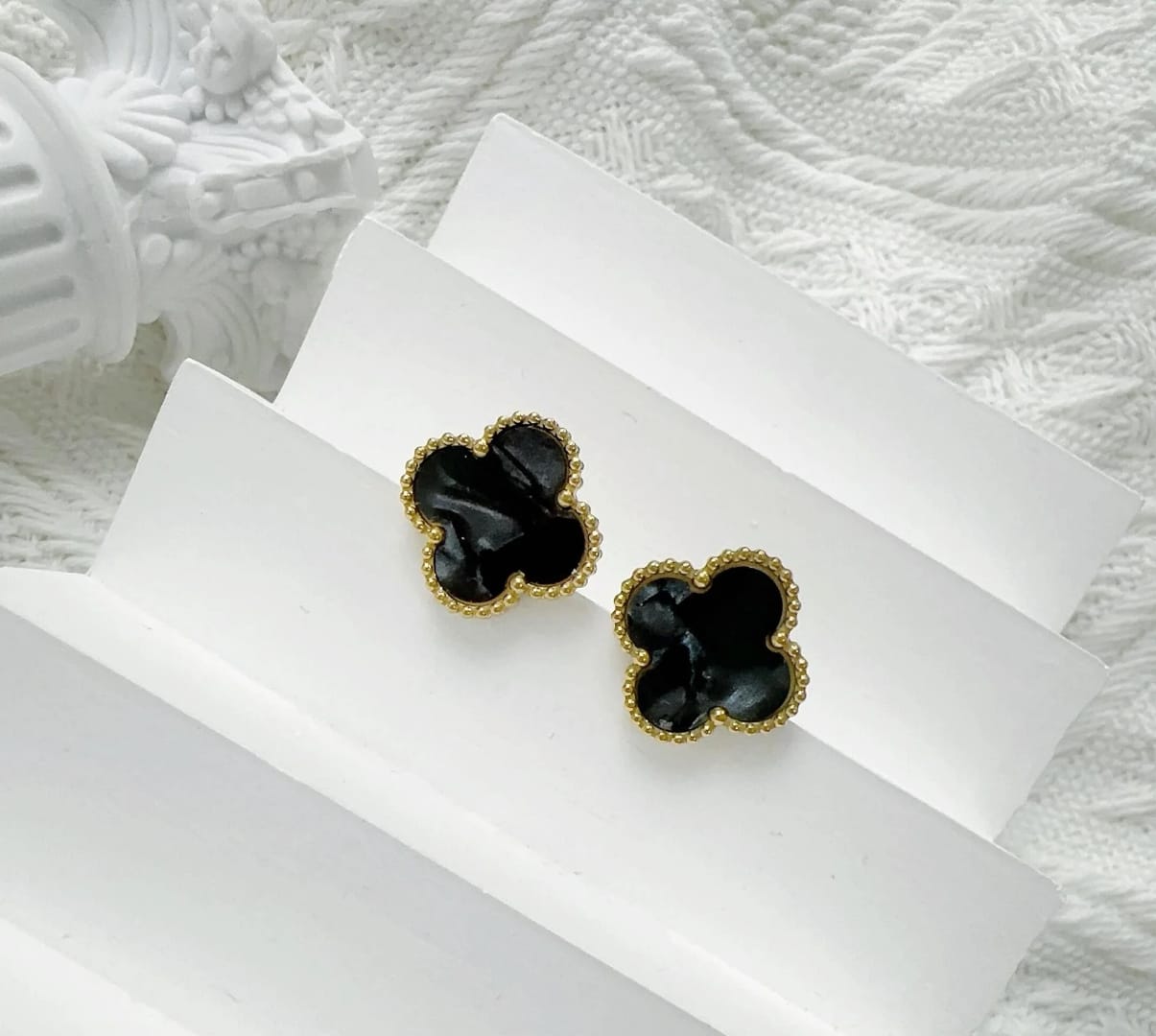 Trending Clover Earrings - 18K Gold Plated