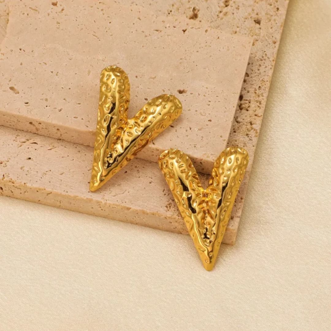 Classic Heart Earring - 18K Gold Plated