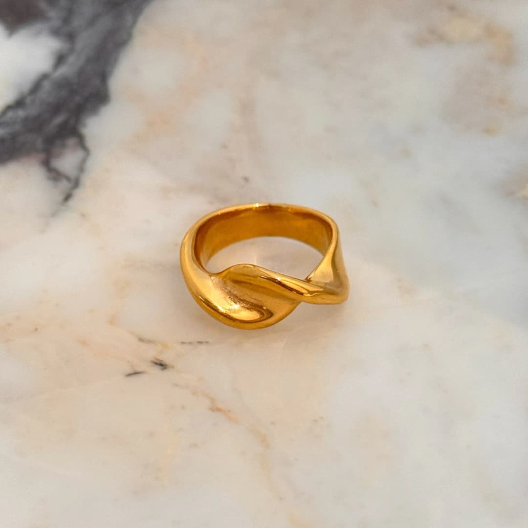 Twisted Ring - 22K Gold Plated
