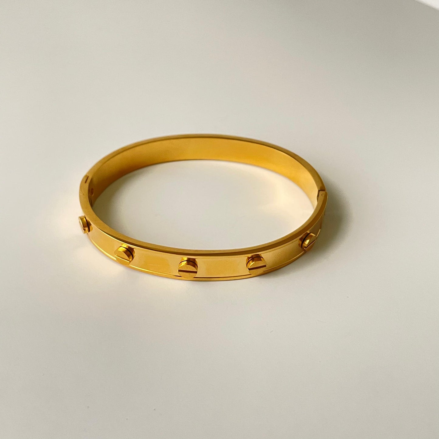 Elegant Bracelet for Everyday- Anti-Tarnish