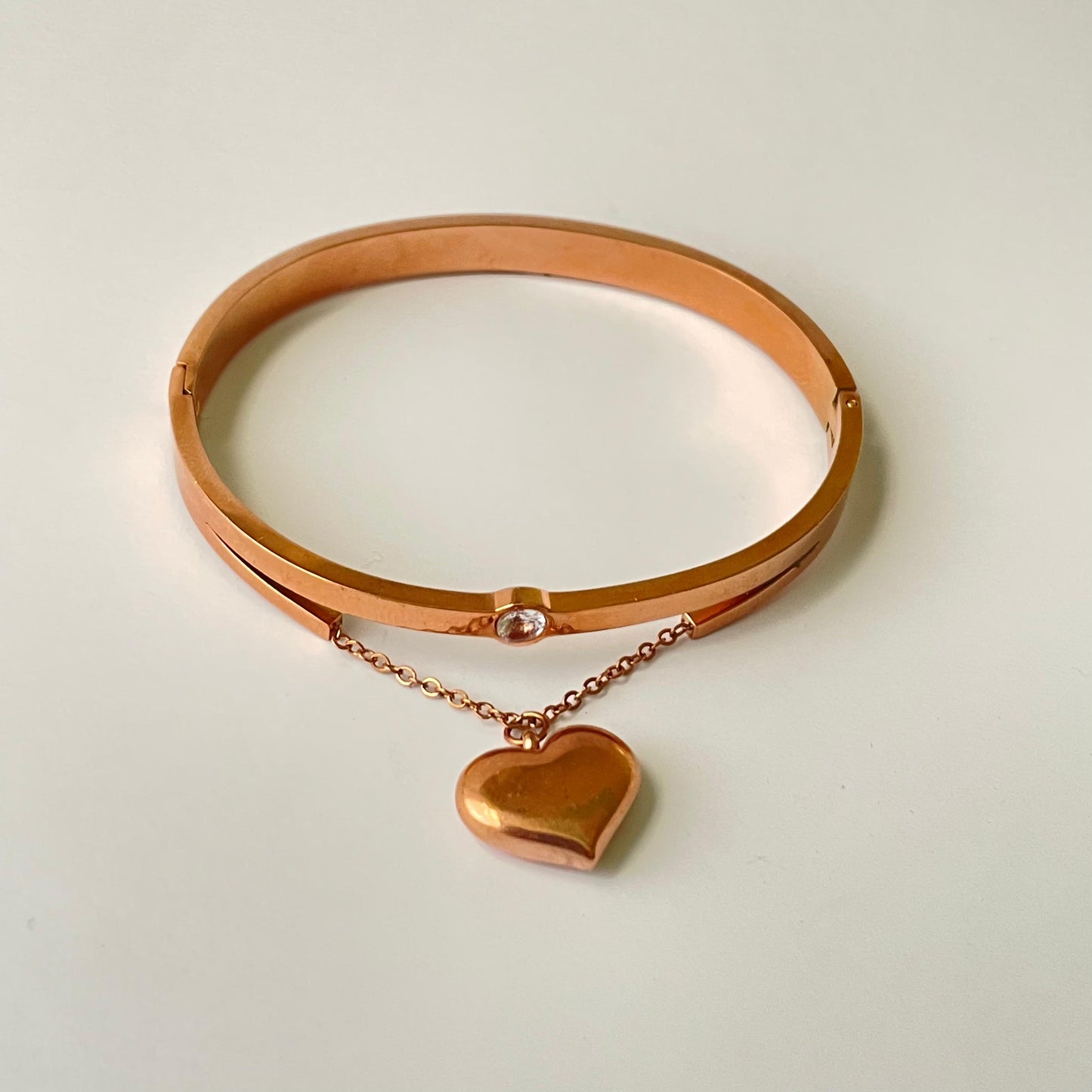 Unique Rose Gold Beautiful Heart Bracelet - Anti-Tarnish