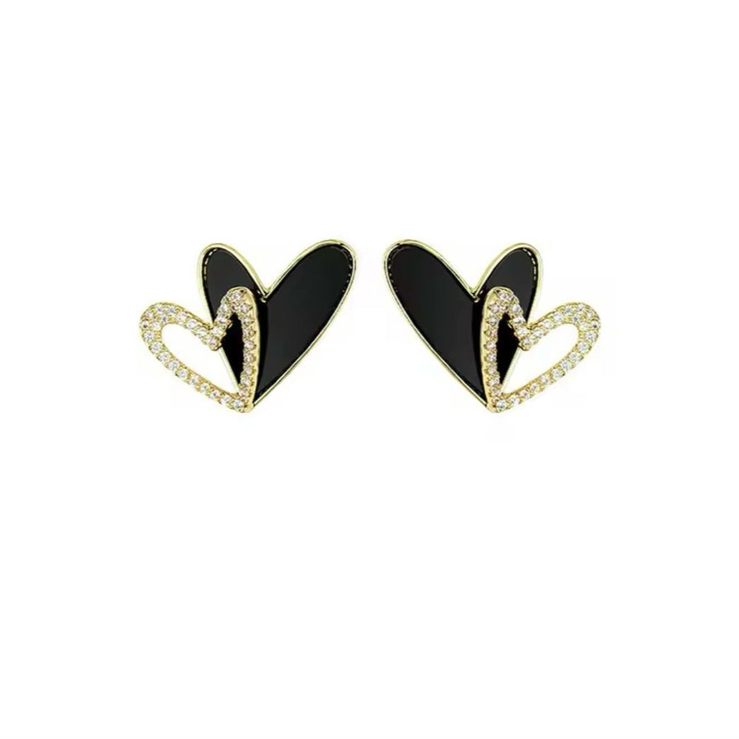 Classy Black Heart Korean Earring