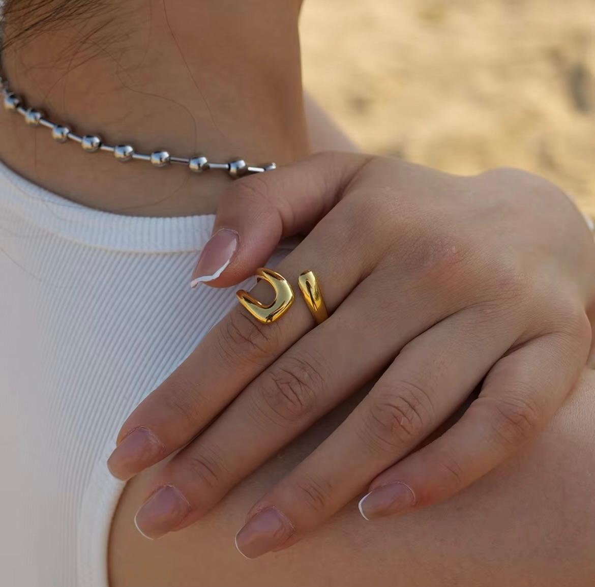 Cross Body Adjustable Ring - 18K Gold Plated