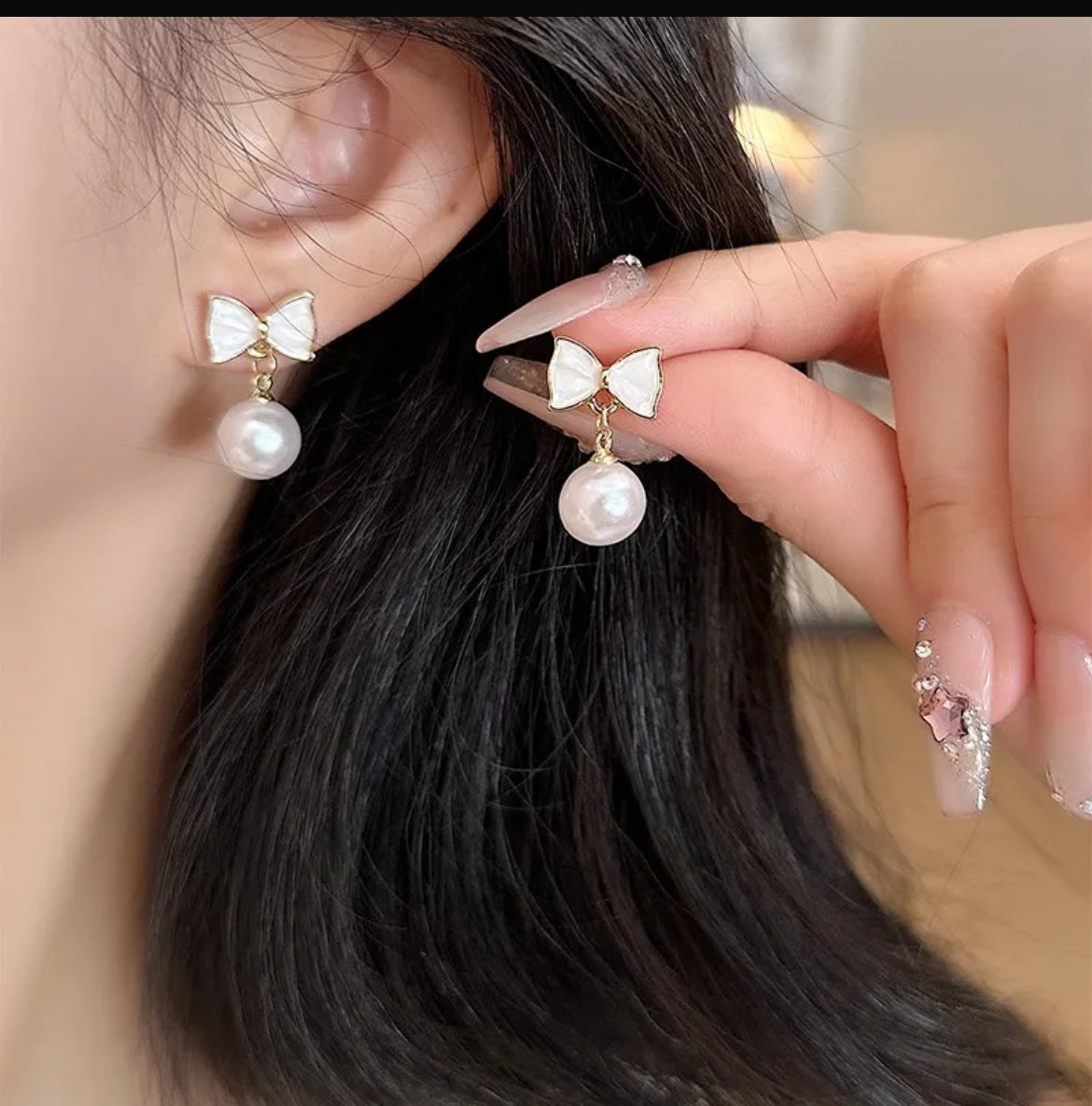 Minimal Bow Pearl Korean Earing