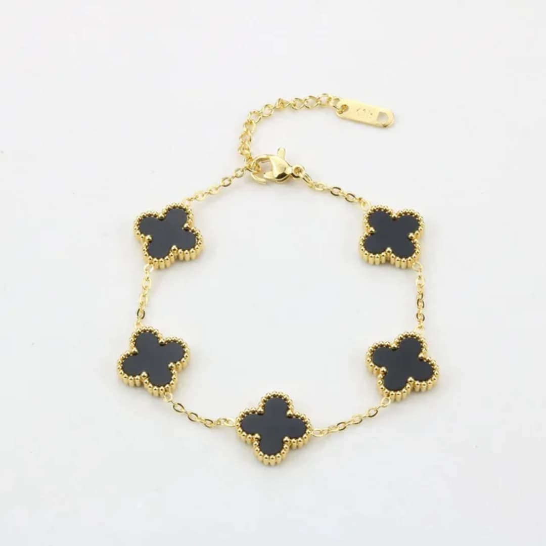 Trendy Clover Charm Bracelet