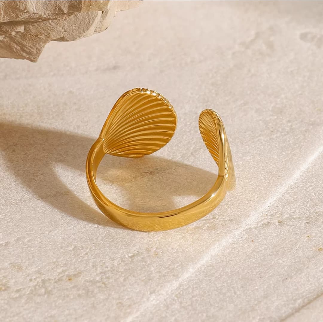 Shell Style Ring 18K Gold Plated - Adjustable