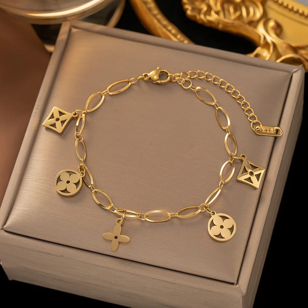 Chunky Charm Bracelet - 18K Gold Plated