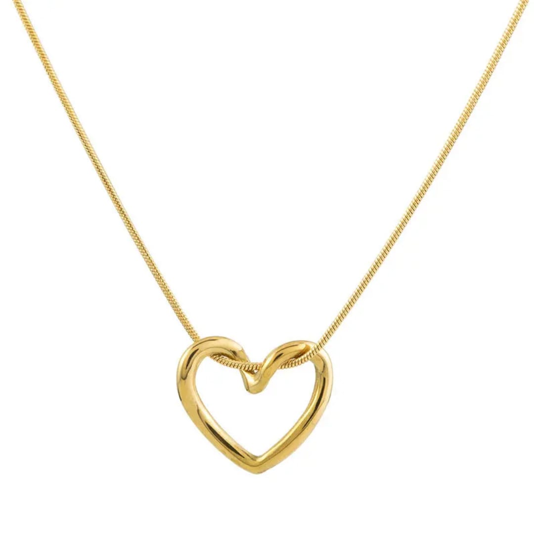 Hollow Heart Pendent Necklace - 18K Gold Plated