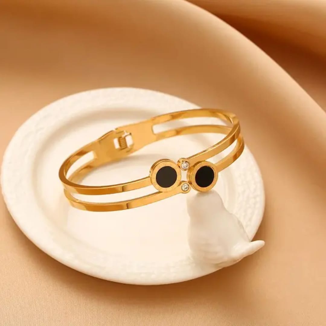 Timeless Touch Open Cuff Bracelet - 18K Gold Plated