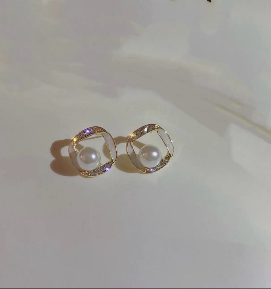 Elegant White Pearl Korean Earring