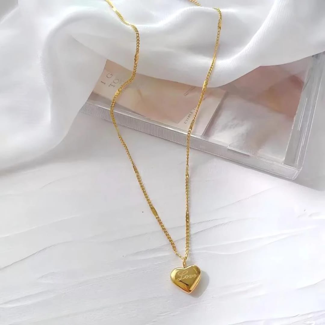 Cute Heart Shape Love Pendant Necklaces 18k Gold Plated