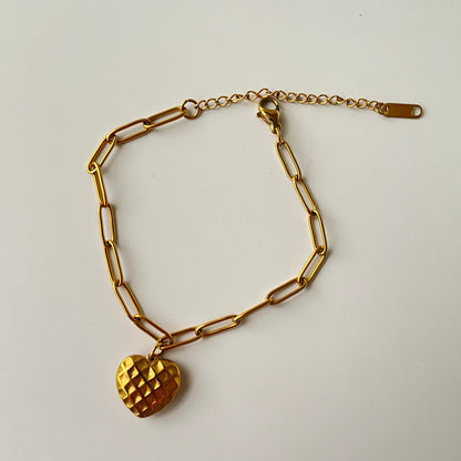 Elegant Dotted Heart Bracelet - 22K Gold Plated