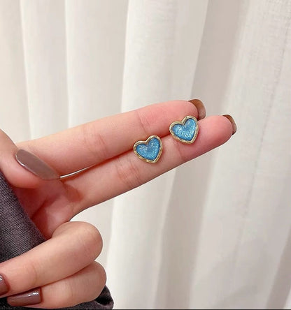 Minimal Dreamy Heart Korean Earring