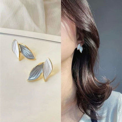 Elegant Leaf Earring