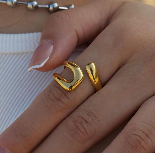 Cross Body Adjustable Ring - 18K Gold Plated