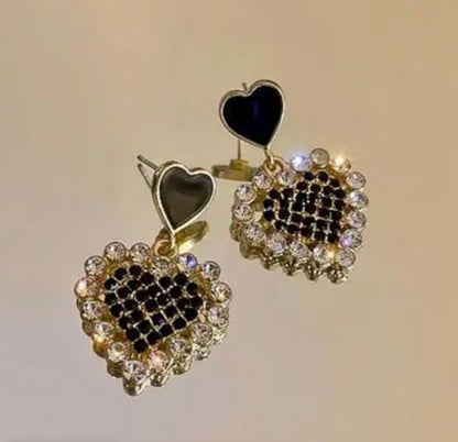 Black Heart Dangle Korean Earring